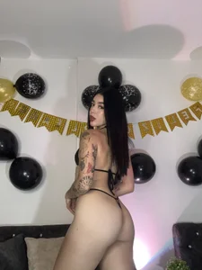 zoee_jackson Happy 21🖤 Poză 2