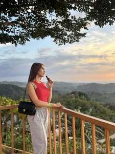 bitchyfarrah_moores69SEXY FARRAH图片