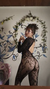 Fire ❤️‍🔥 de zoe_ch_  4 photos