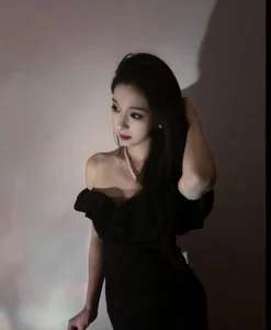 1X-NanNan Public Pic 6