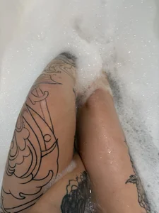 ulya1smitt Will you take a bath with me? Bilde 9