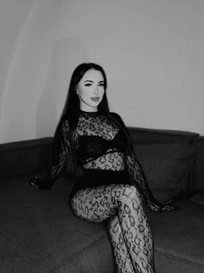 Black cats od ArianaLim  3 snímek
