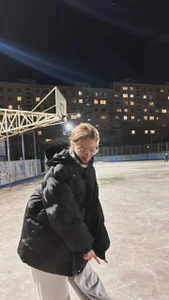 SigneKali: Public ( 9 фото)