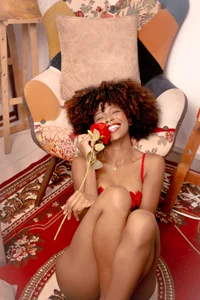 NaomiClay Public Pic 9