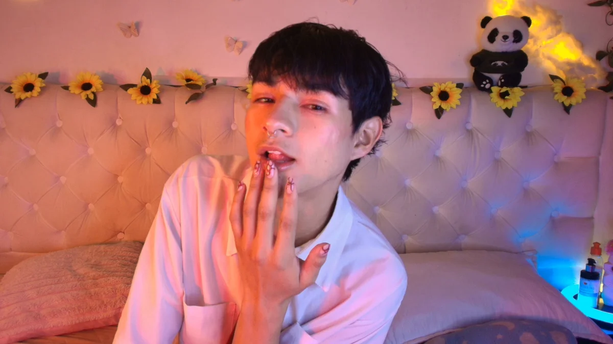 Foto em tendência de AleAurarashi 5005