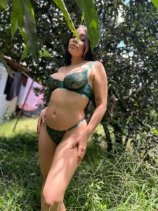 malthe_022: your sexy elf in nature 💚🤫 ( 2 фото)