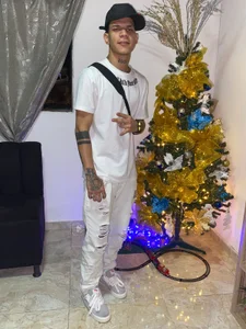 ethanchamo Public Pic 2