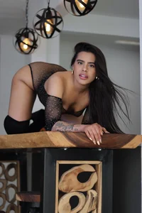 alessia-ferrer1 🐶DOGGY STYLE Foto 4