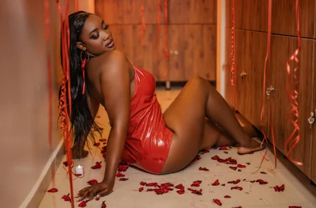 RoxannaBlanche 😈💖 💖😈 Pic 2