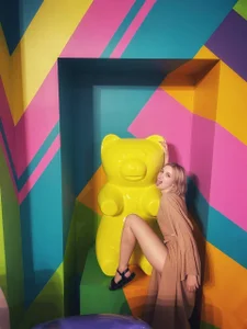 Sweet_Beee Who is the naughty girl? Pic