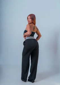 EvaGoldd_ hot and beauty - {count, plural, one {תמונה אחת} two {שתי תמונות} many {# תמונות} other {# תמונות}}