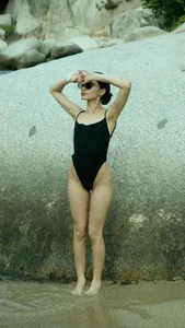 Swimsuit.🩷 od antonella_maitt1  4 snímek