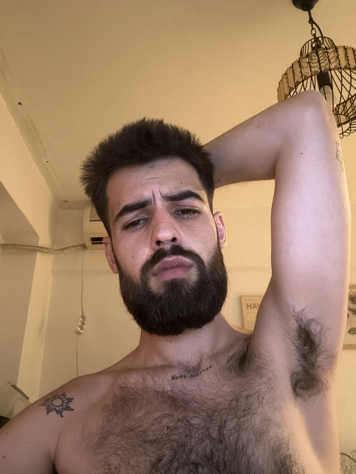 HairyRobxxx Foto en Tendencia 4609