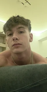 BradyFlint me and my outfits Hình 7