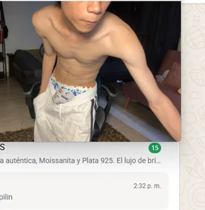 OopsAgain_ Live Frames Foto 3