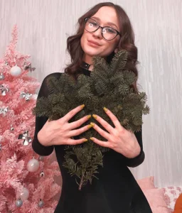 Monica_Blair Merry Christmas Pic