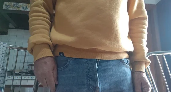 jhonschen's Inserimento molletta Sex Photo 2
