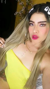 wondercouplexxx: Public ( 8 фото)