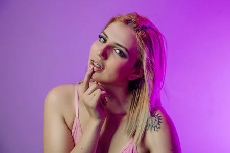 Thea_Aphros_ Pantyhose Pic 2