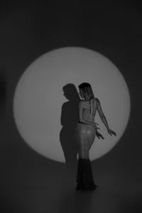 EmeraldGlow Public صورة واحدة|EmeraldGlow Public صورتان|EmeraldGlow Public  5 صور|EmeraldGlow Public  5 صورة