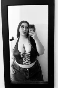 Nat_chubbygoth Just me<3 Εικόνα