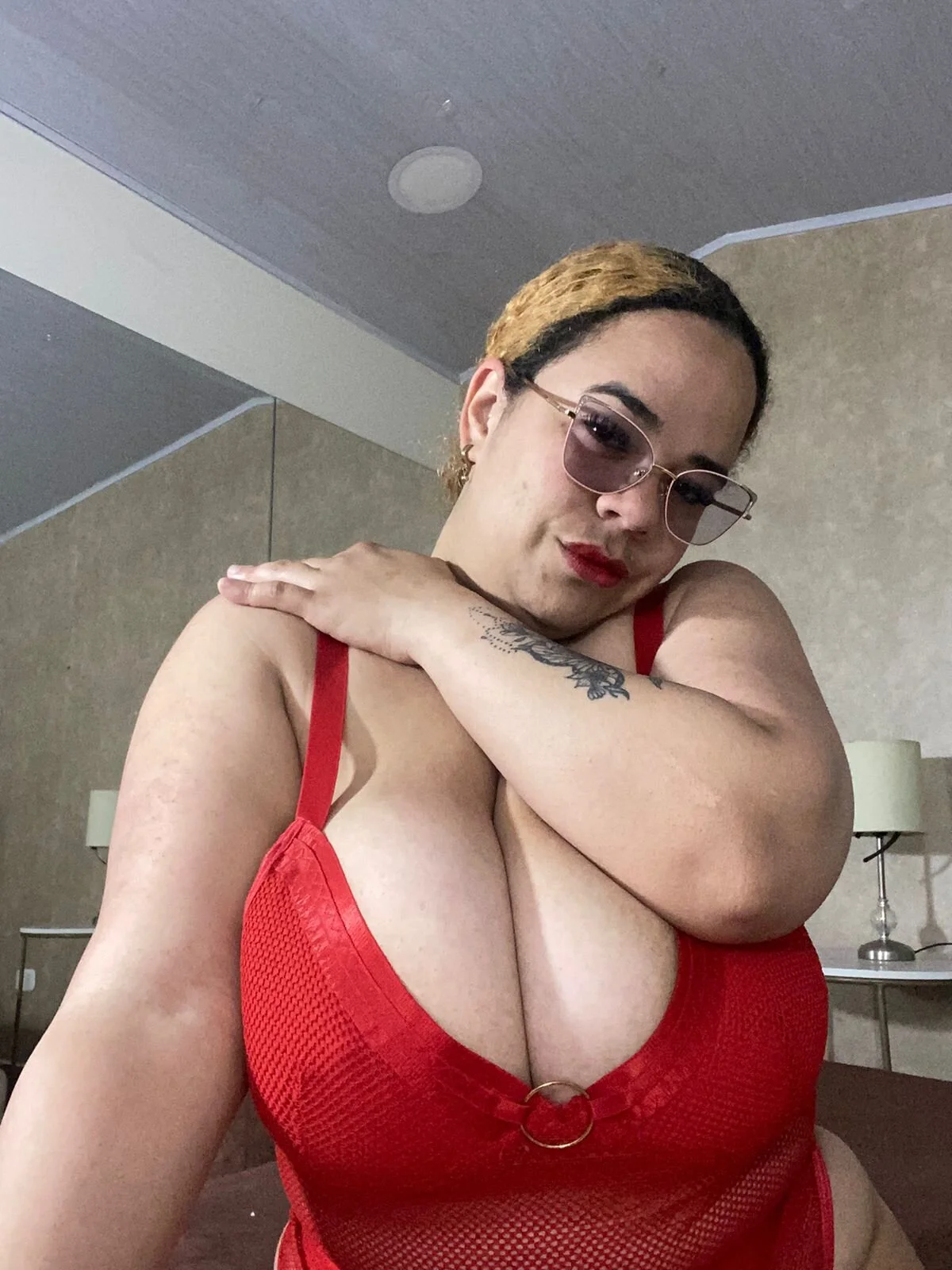 La_Crespa_x 님의 트렌드 중인 사진  5650개