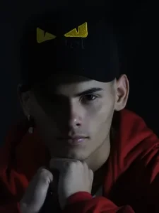 _white_fox_1の_white_fox_1の 2枚の写真