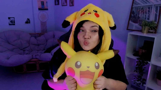 MaryHarrys Pika pika Pic 5