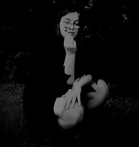 Rebecca_Summer Public Pic 8