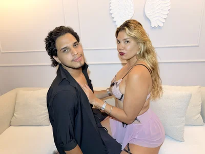 SEXY Mommy od MELANNYANDJAMES  2 snímek