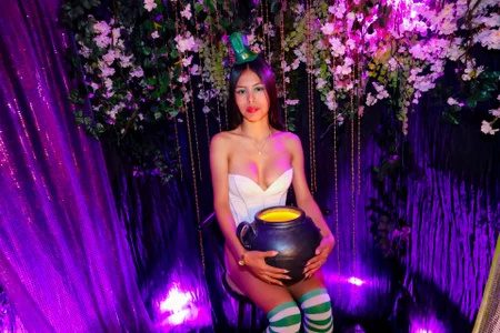 NaughtyHally_ 🍀 Lucky Brunette صورة واحدة|NaughtyHally_ 🍀 Lucky Brunette صورتان|NaughtyHally_ 🍀 Lucky Brunette  5 صور|NaughtyHally_ 🍀 Lucky Brunette  5 صورة