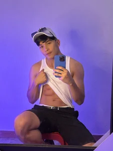 David_Nova Mirror Pic 5