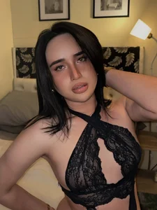 Sexysafarahhh: Public ( 2 фото)