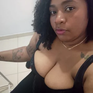 Megan-Small: fire to light hearts 🔥🔥🔥🔥🔥🔥 ( фото)