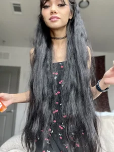 RinaErota Smoke💨 Kuva