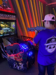 CrissConor Public รูป  3