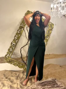 RiriiBrunette__ The Goddess in the Desert 🏜️ Pic 4