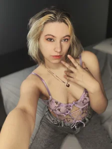 Bonni_Meiz Your cutie Pic 7