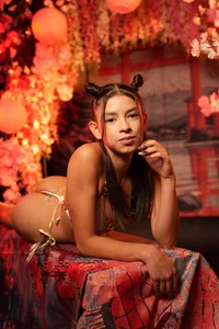 LINGERIE IN JAPAN! 🏯🍣 od valeska_wins  3 snímek