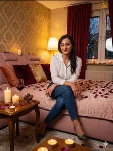 Public de ZoeeThomson  3 Imagens