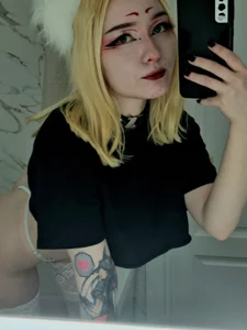 ElswythCovil kitten in the bath p.1 Pic 2