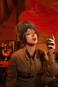 folinskayyya USSR secret agent Reze (chainsaw man) Pic