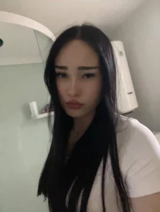 babydollalsi Public Pic