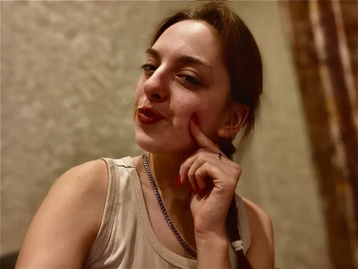 JoslynContrera Red queen🌹🙋‍♀️👑 Poză 4