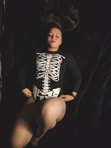 1m_dalhia Happy Halloween 🧟‍♀️ Immagine  3