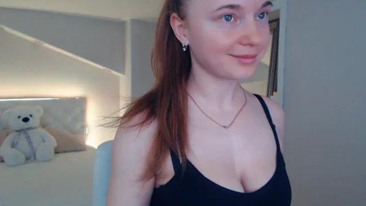 MiaRedFoxPublic Bild 6