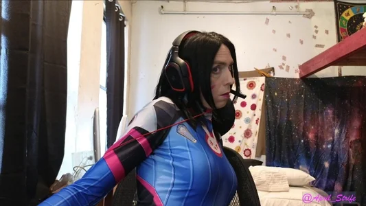 april_show_her pyblic Immagine  4