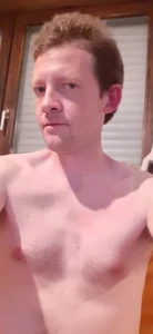 Ebinator666 Public . f énykép