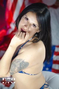 Arianna_sweeet 4th July Pic 4