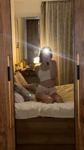 MargaretShyandSkinny radiant light Pic 2